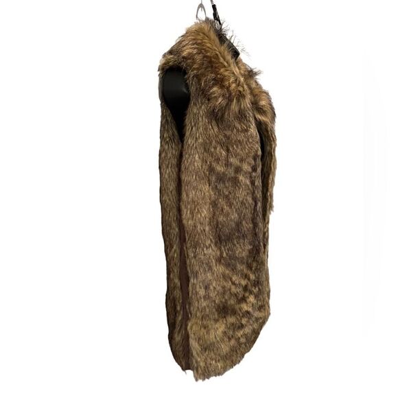 Women’s Fur Vest open front  Small - Picture 4 of 6